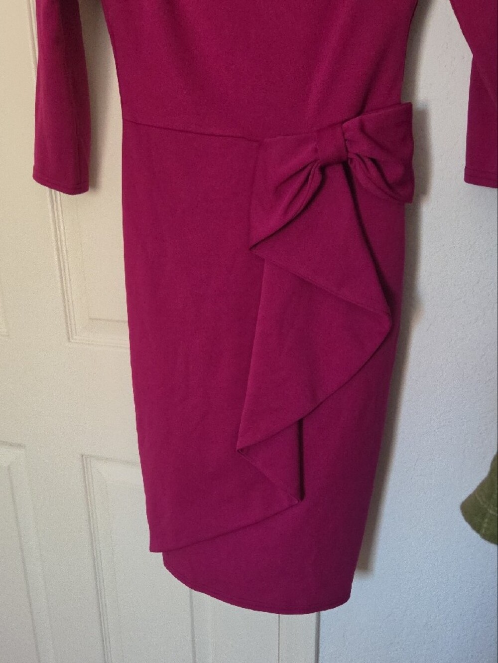 City Goddess London Fitted Pink Sheath Dress with Bow Detail US6 - Picture 3 of 7